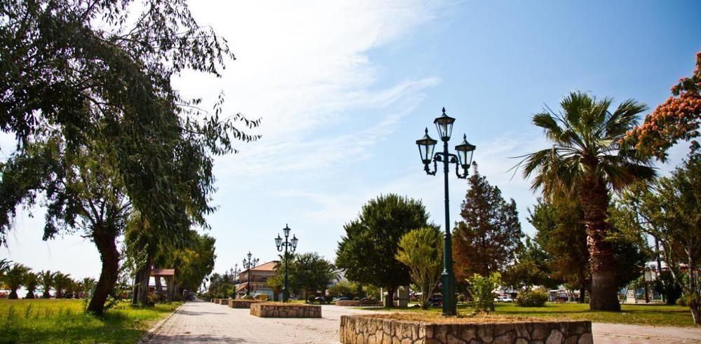 Hotel Melissanthi Paralia Dionysiou Buitenkant foto