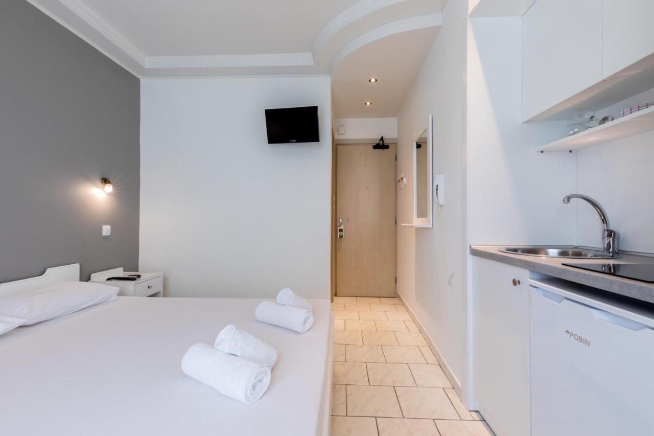 Hotel Melissanthi Paralia Dionysiou Buitenkant foto