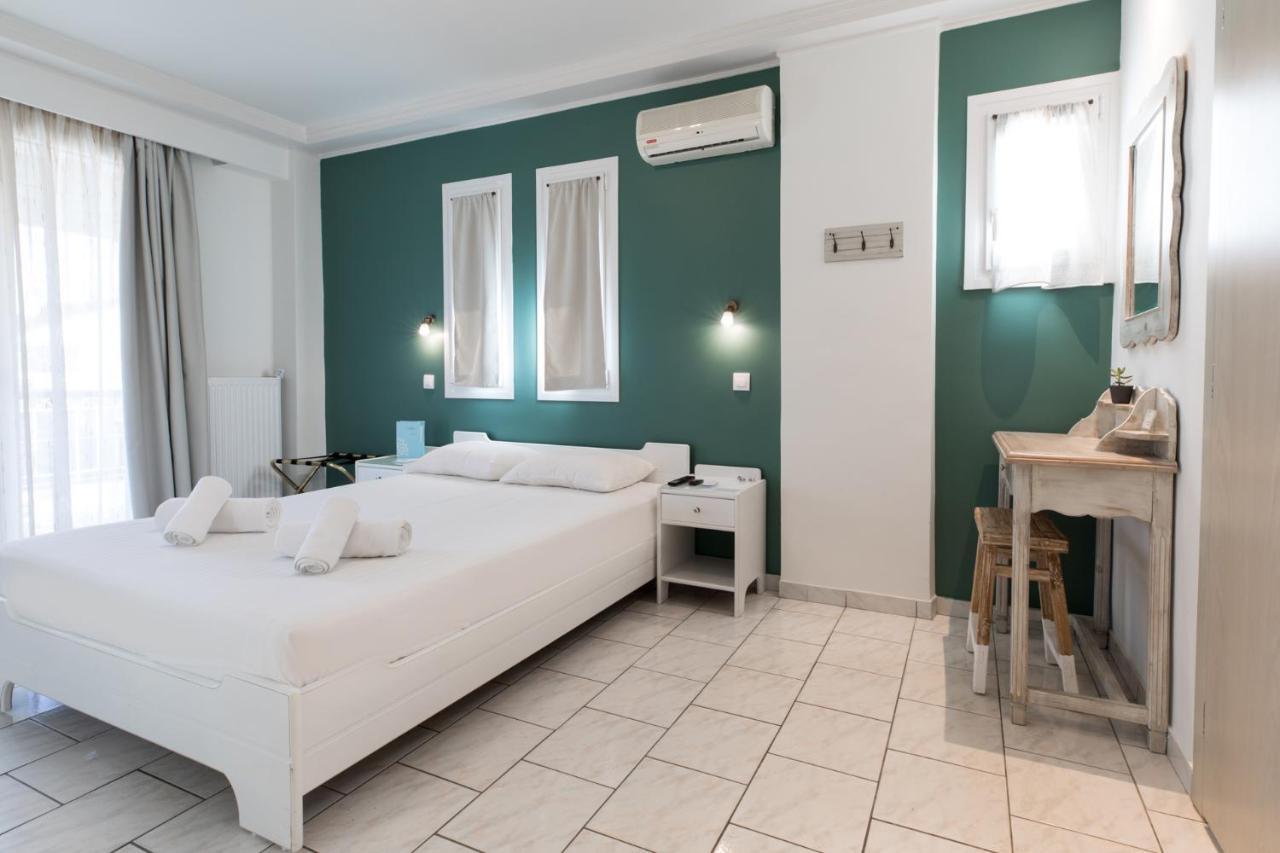 Hotel Melissanthi Paralia Dionysiou Buitenkant foto